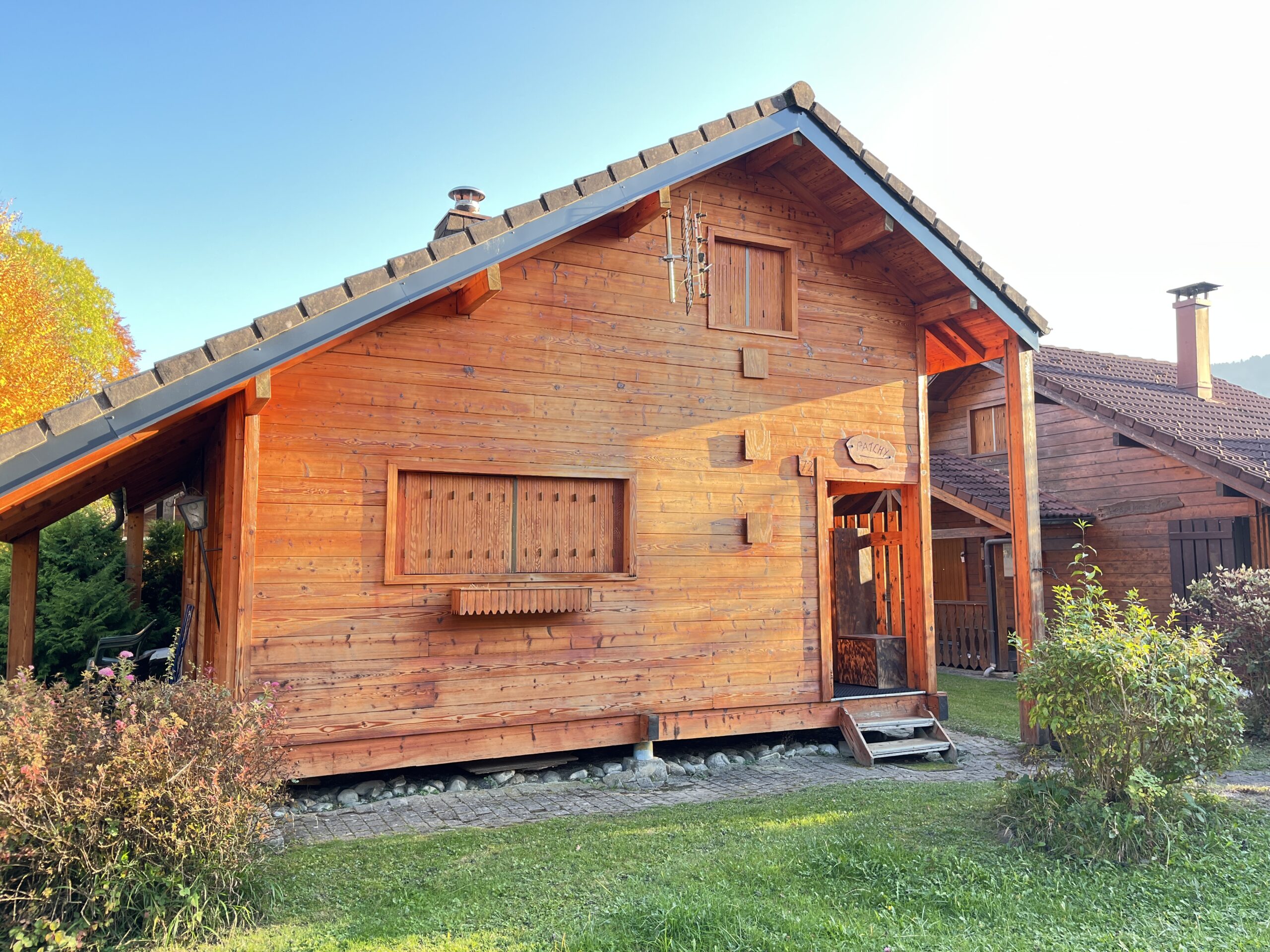 Chalet 72 / Patchy